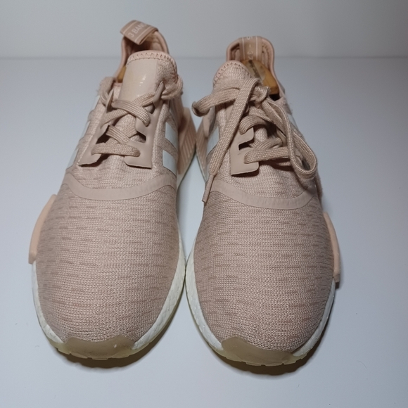 Adidas NMD R1 Chalk Pearl Pink Salmon Running Shoe Womens Size 10.5 (53 Box 7) - Picture 6 of 9